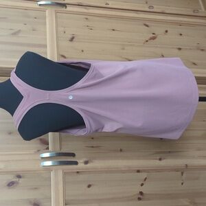 Size 18 Lululemon Cool Racer back in Chai colour